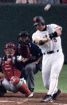 Koyohara hits three-run homer